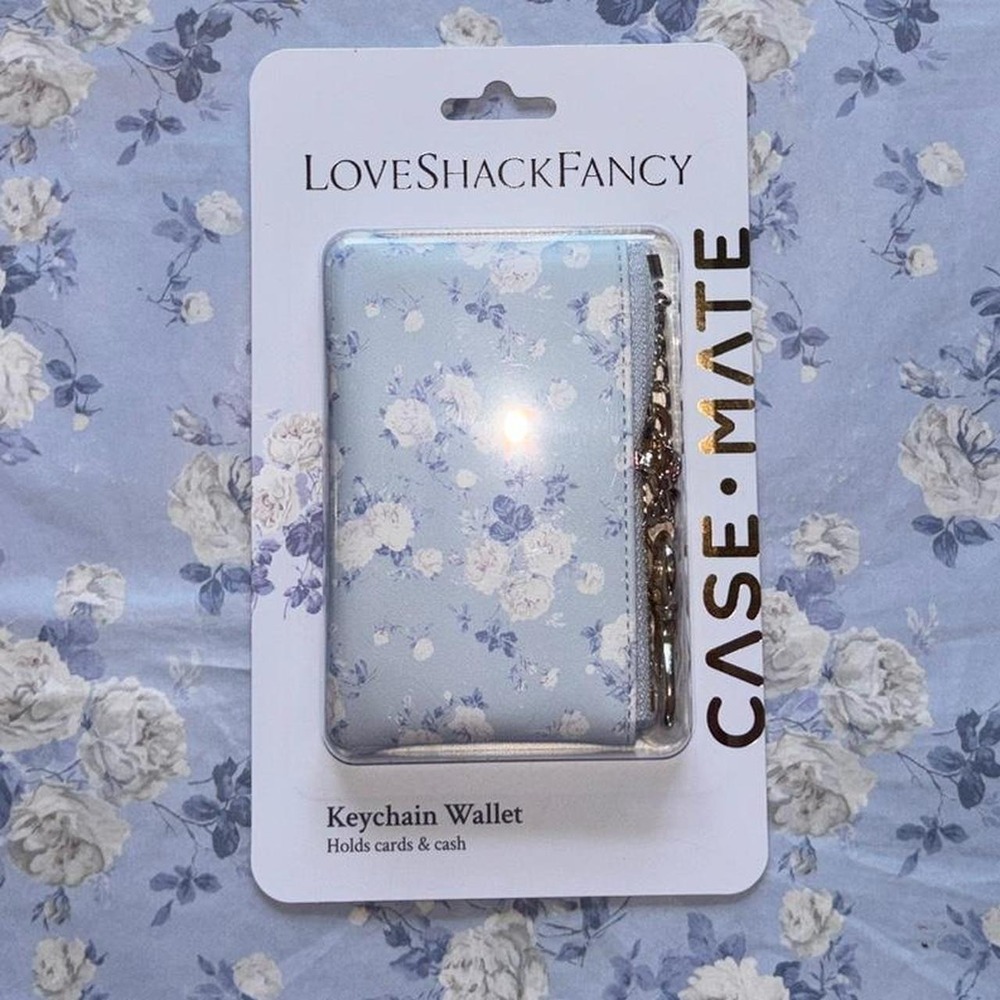 LoveShackFancy casemate blue floral keychain wallet with white flowers